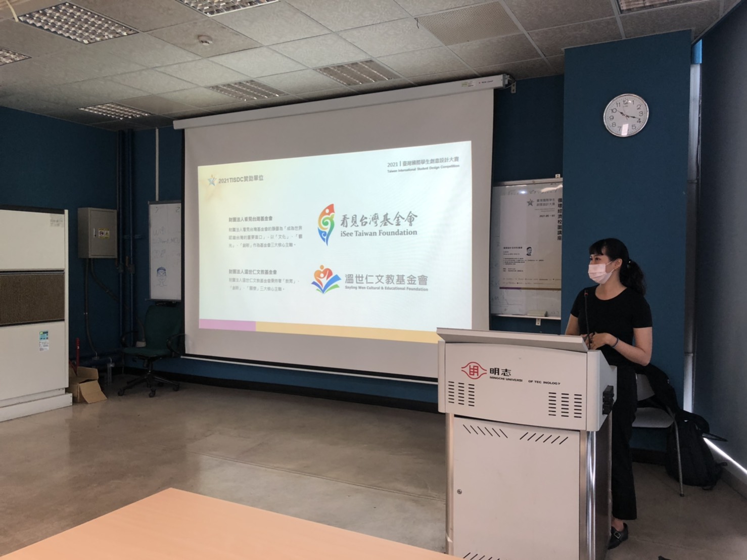 0a2158dd 70f1 4dd1 8f0d 0addb58551b7