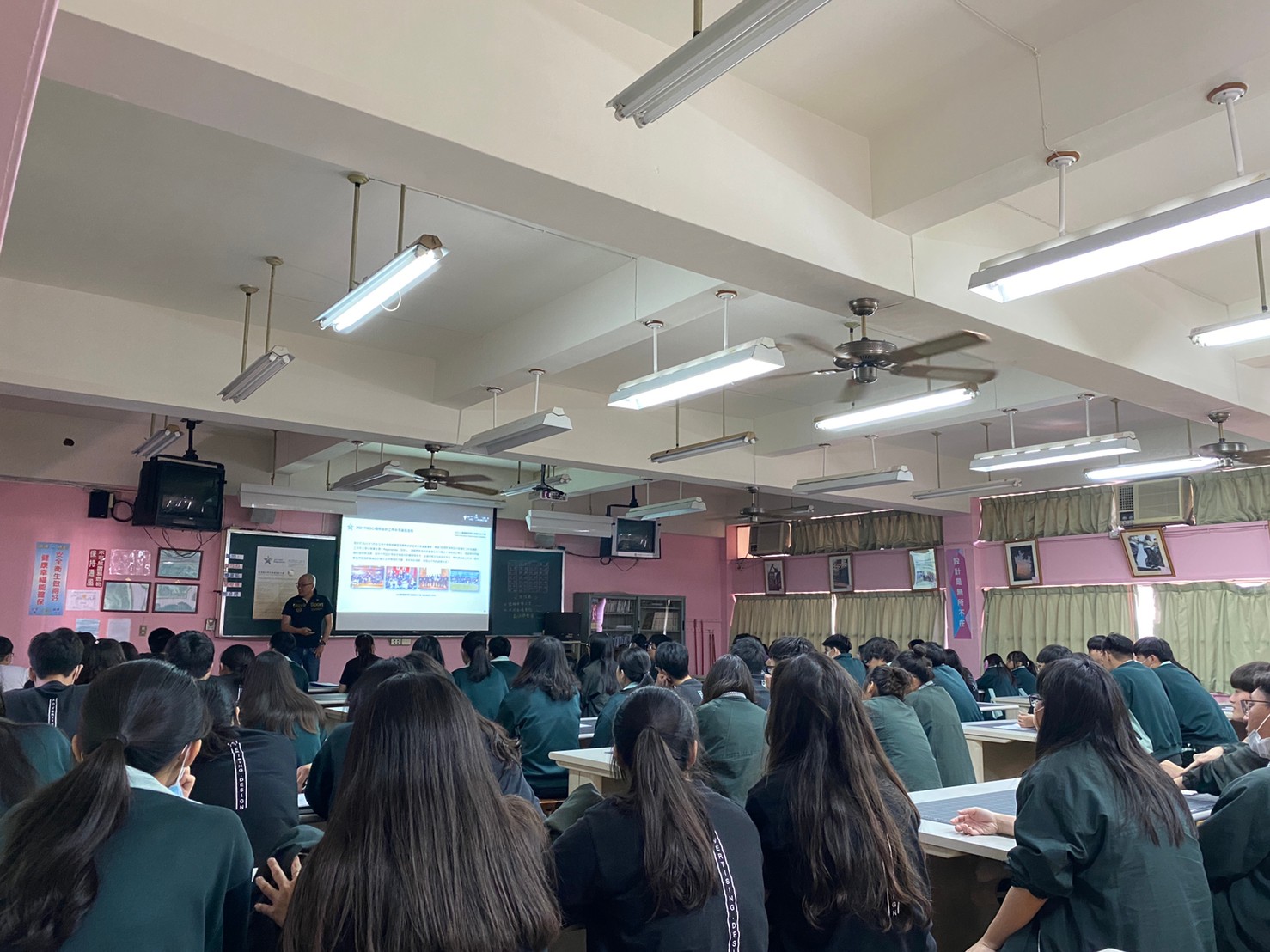 19ab2592 63a1 449a b8e5 89431b7bed38