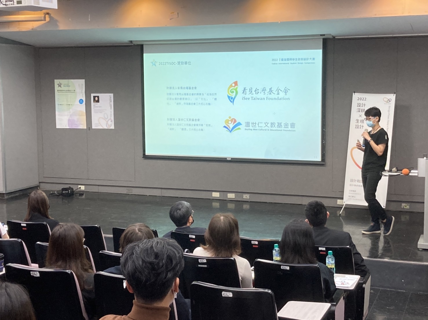 1c64ef67 52bb 476f a8ec 13eb31a0ae16