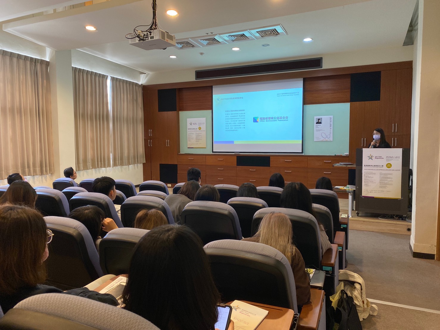 1e1ea515 d2df 456e 8d2a 3b38bebd9c88