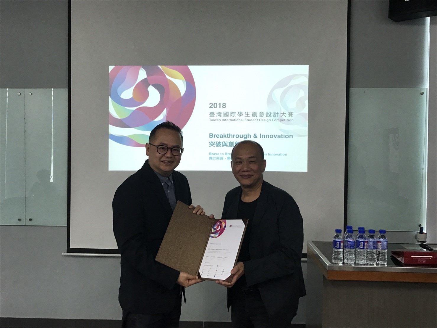 404d348e 2fa7 4617 bdc8 7969547927be