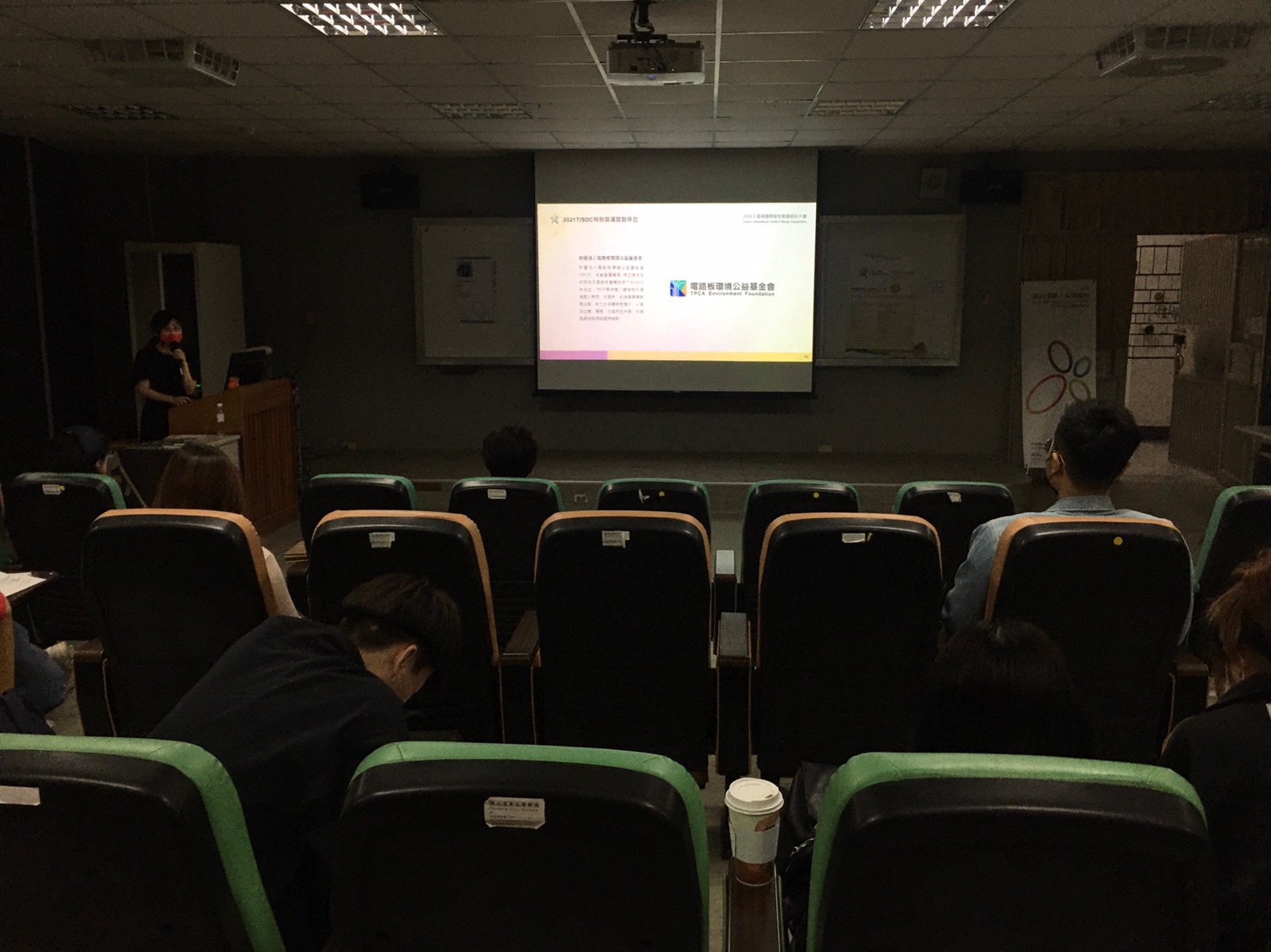 4f41eec0 7dff 44de b760 50d289491df3