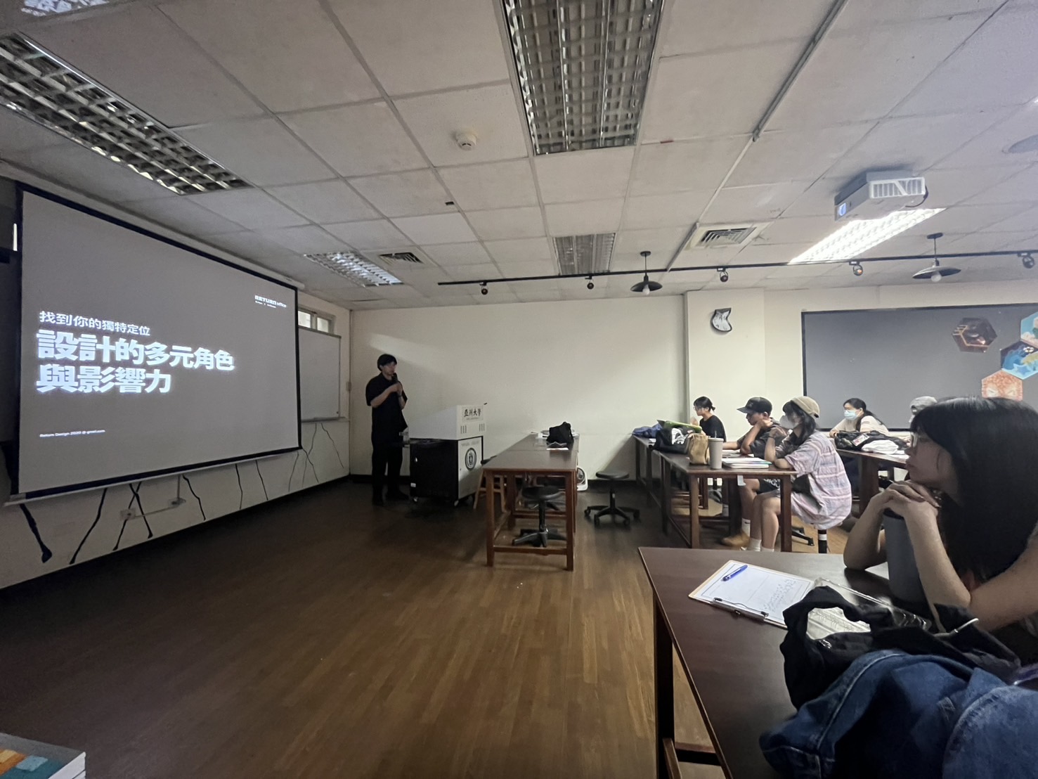 5514f06e 55b5 4b18 b17d 0f54207e2410