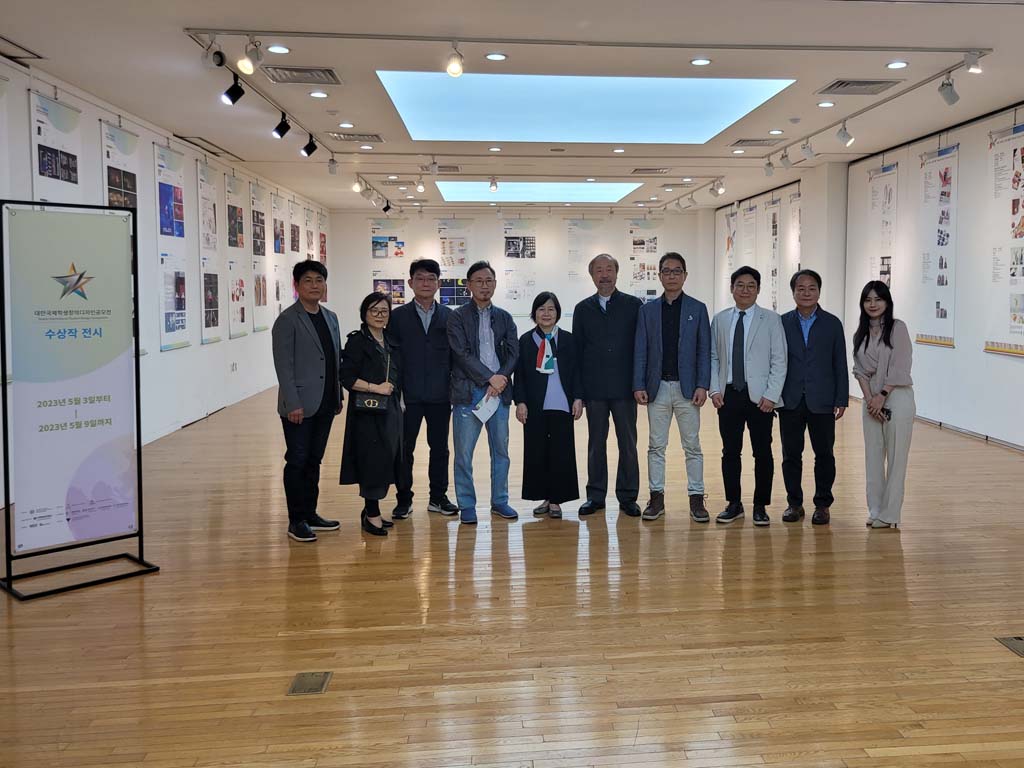 592c61e9 bdb5 42ff a5f7 382bb1b10af4