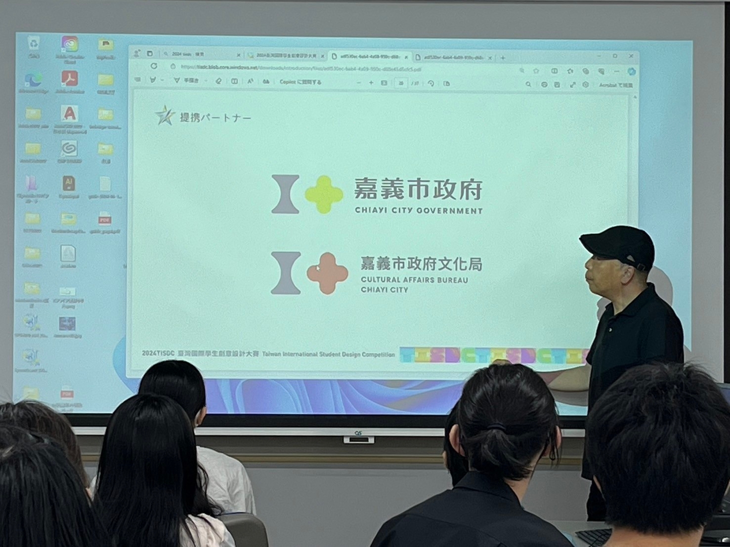 5ae1a433 3561 4959 9ff8 99af72b0d9fa