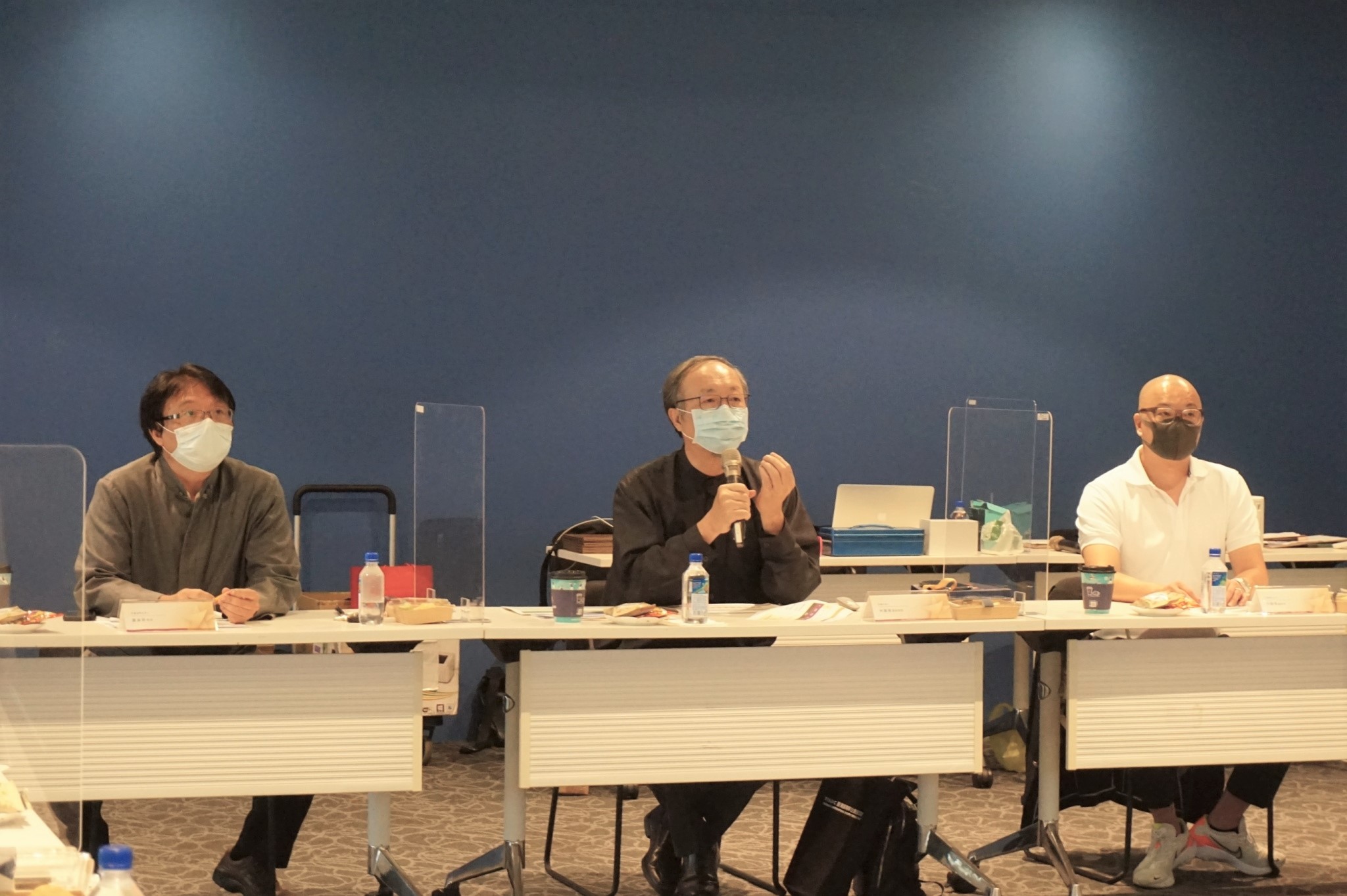 68035696 3def 4faf 8b5b 0f91fb3f0235