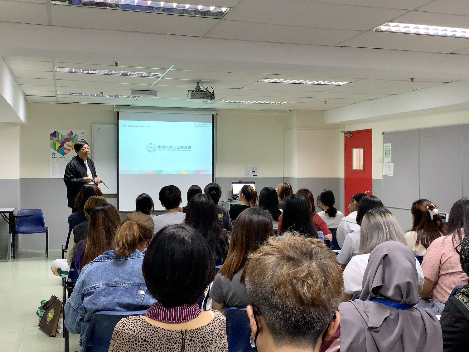 8196e092 ebda 4a64 a81c 706ad5632c3f