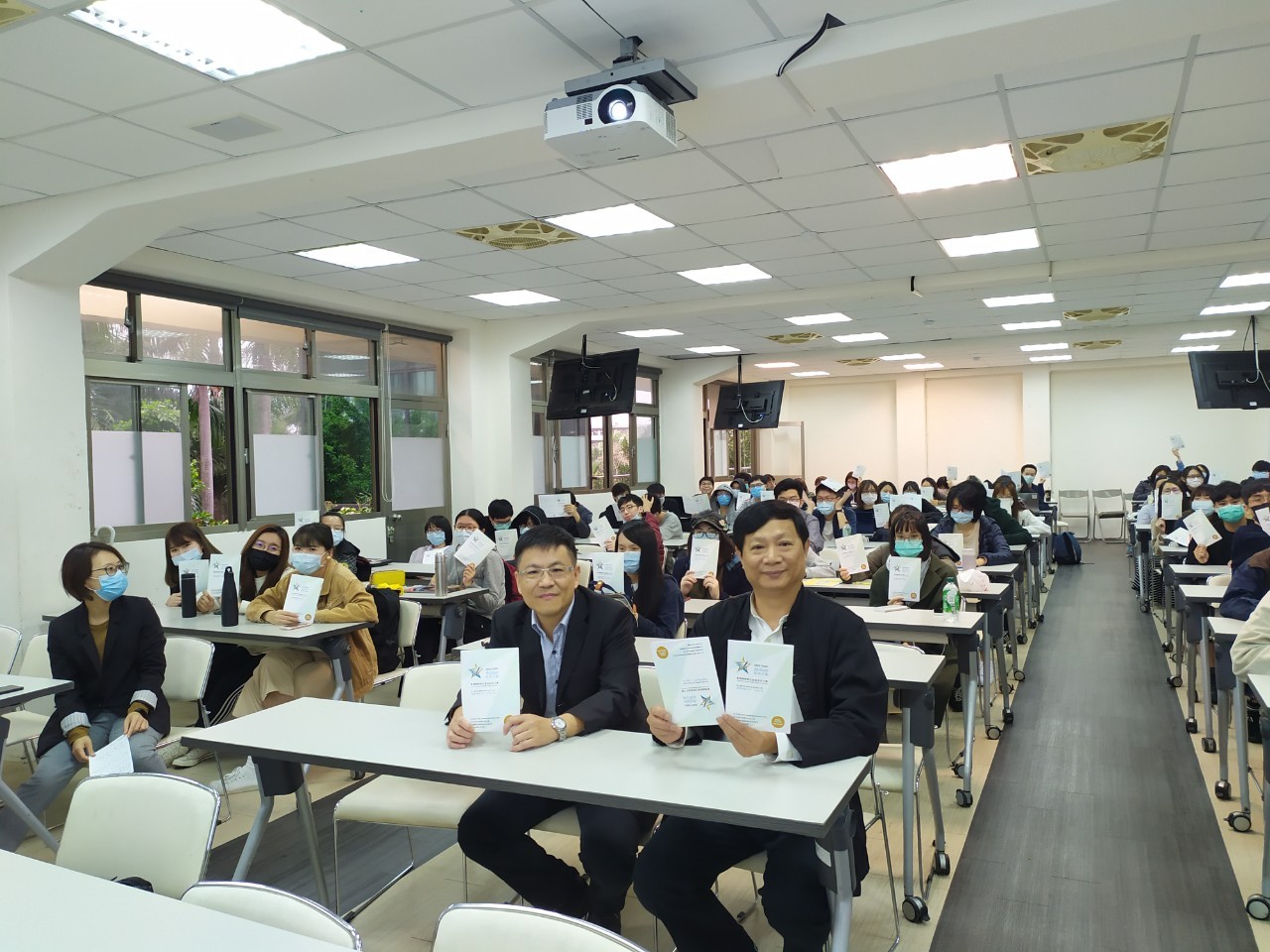 83b464d7 a851 4ba8 b4b4 42966ef7f665