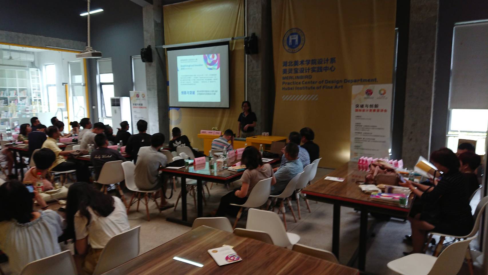 8b992419 3e89 4f9e 8a88 fdc9676e4f26