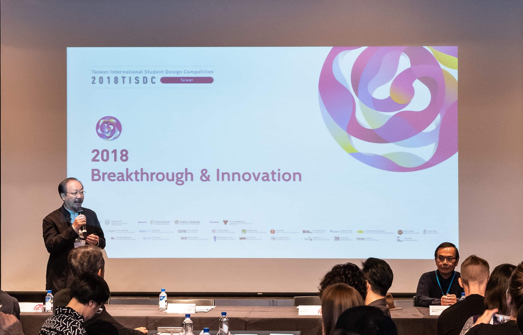 9b522252 b7a6 44be 9b60 fc9950fc2b45