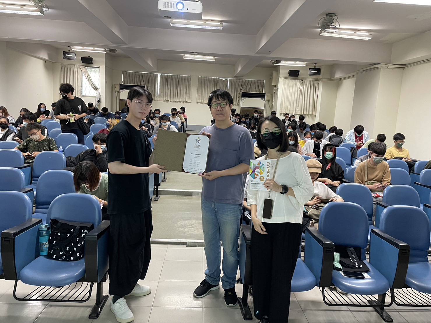 9d603db7 c00b 4c1c abff 0be45c798489