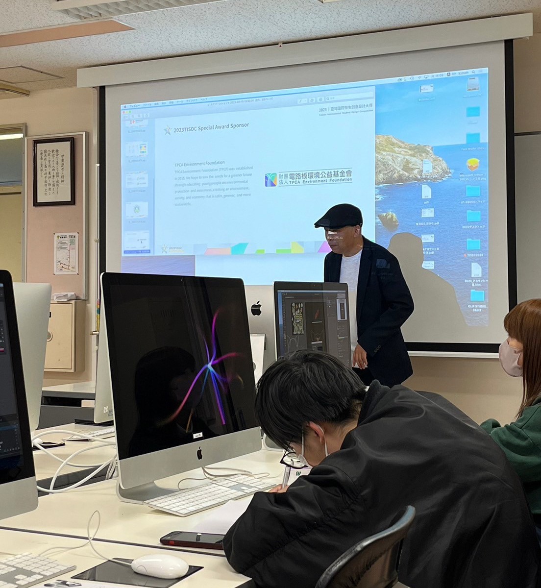 9dafeff3 179f 414c 8dd5 3dca55ae732a