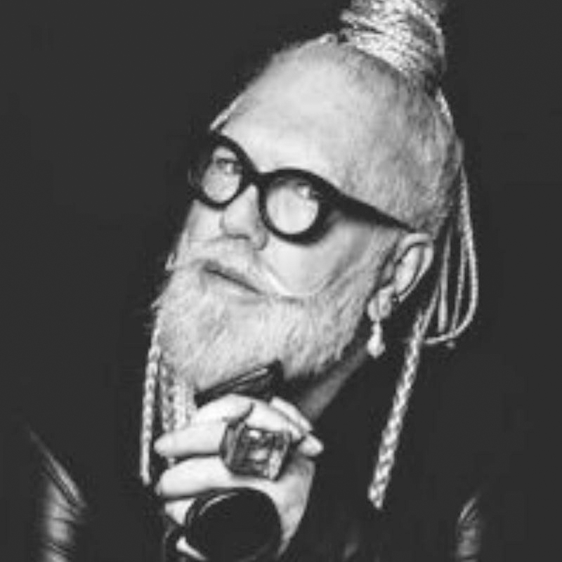 Adrien Roberts 照片