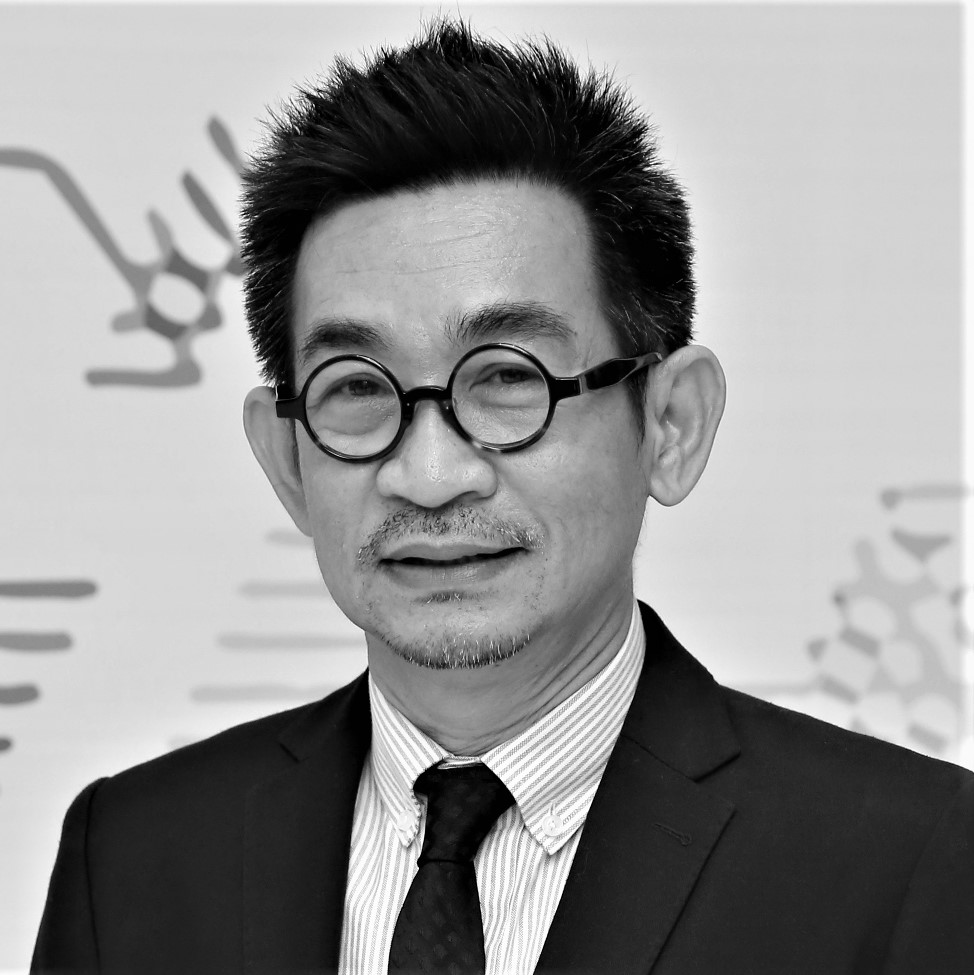 Apisit Laistrooglai 照片