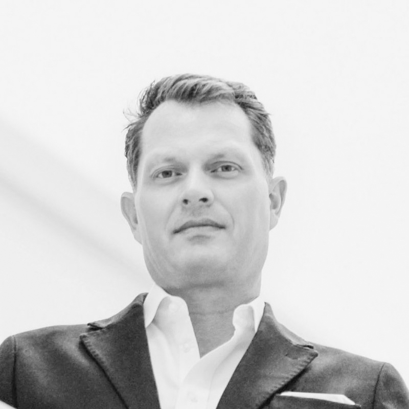 Jesper Thomsen 照片