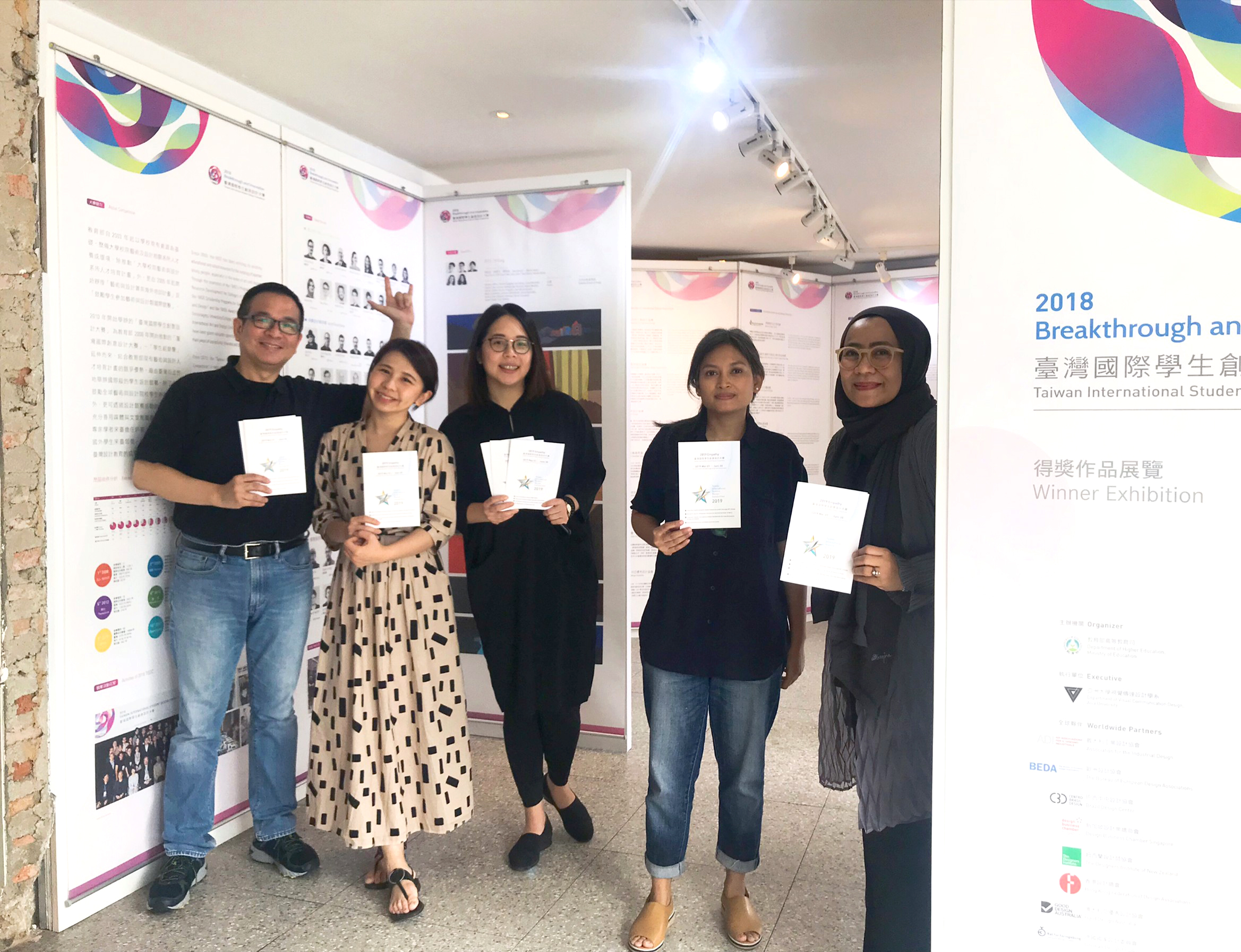 a0431581 2fba 4190 bca7 a6fbdcda4a6a