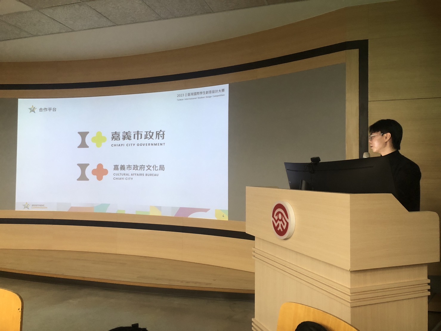 a5ef350f 6722 4ef6 b5d7 5067669e334f