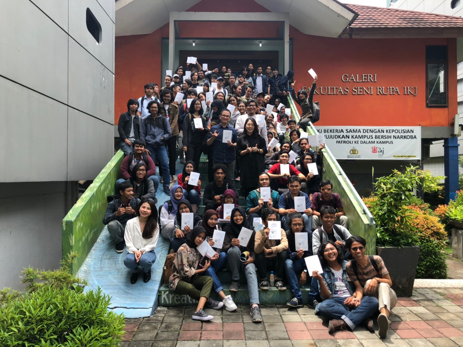 be399be4 736f 4242 b3c4 51f46c4a4194