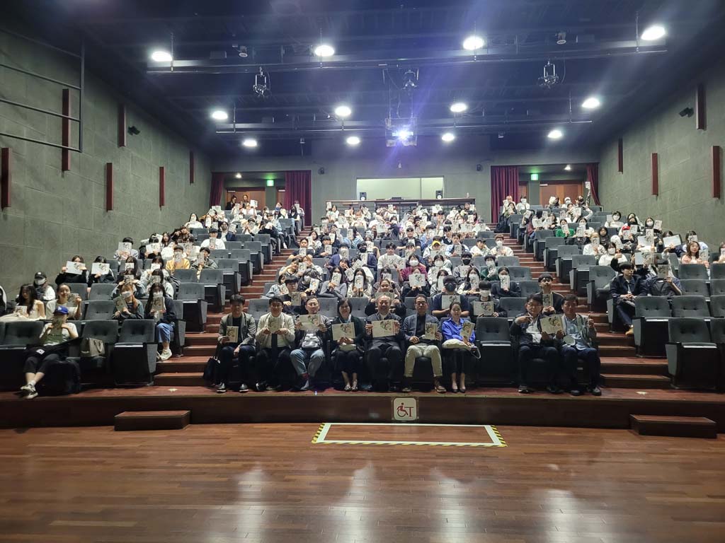 c48e45dc 46f3 4d39 9eaa 47101acfa5e0