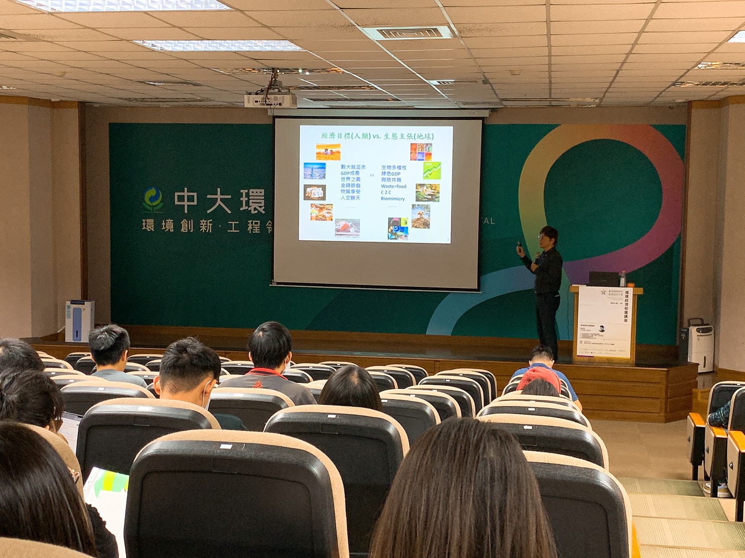 c9c18663 5d83 4dae bea5 2ca951a428f2