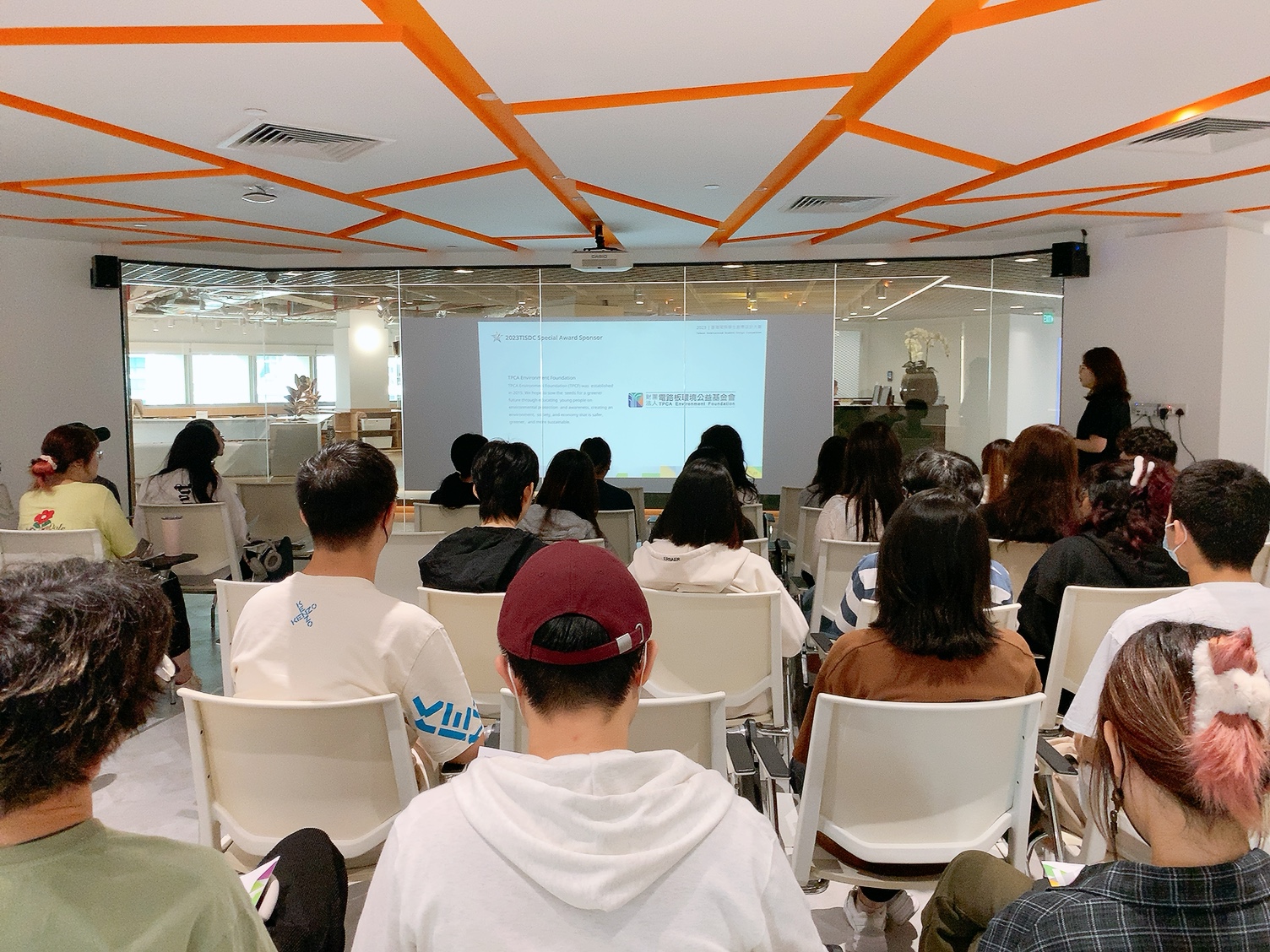 dc5f444c a34e 46fd 8b21 7486b4039f98