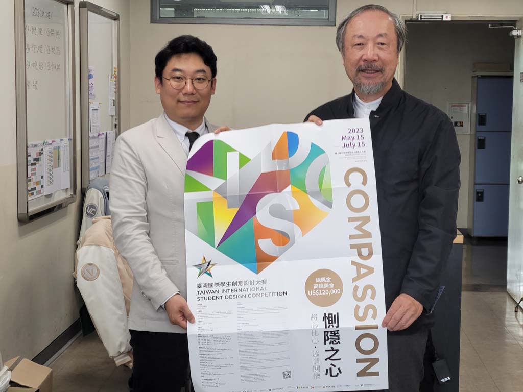 e2d3f72e 4650 409b 9e97 0c2b516d3d25