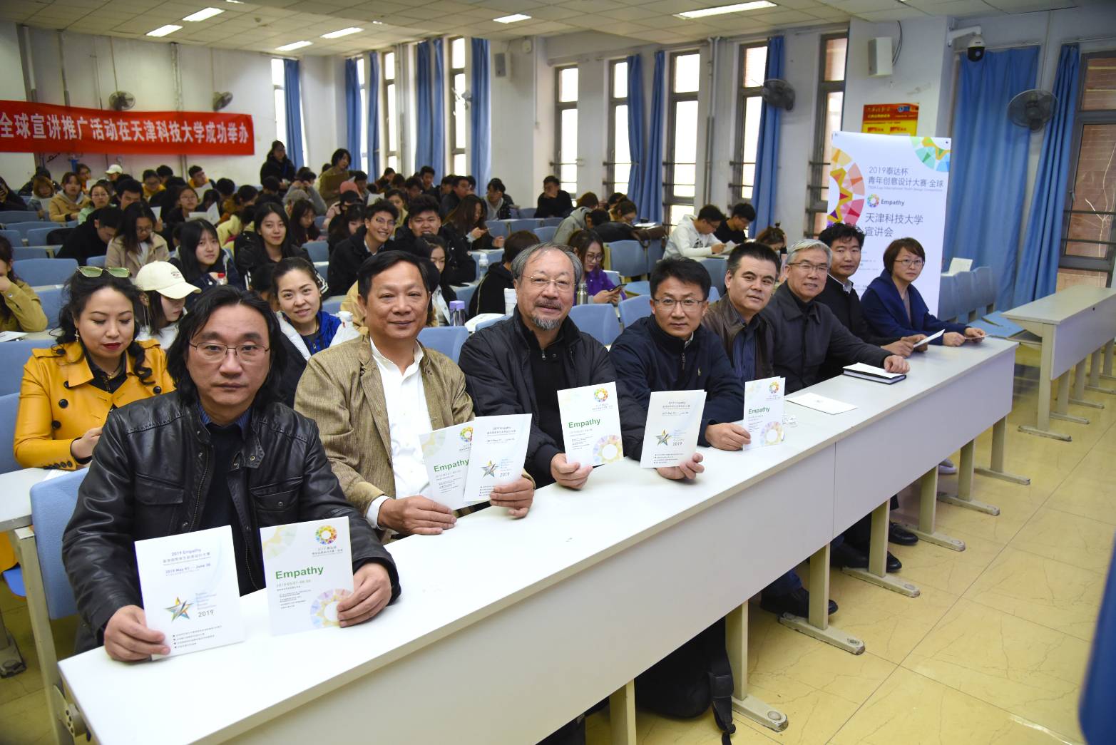 f157a991 4edf 4c2e b045 83ee706183f9